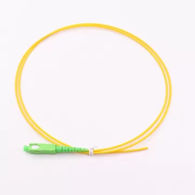 Λευκό/Κίτρινο Pigtail SC/APC G652D Μονάδα λειτουργίας LSZH 1M Simplex 2,0mm Fiber Optic Pigtails