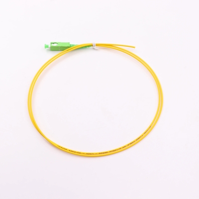 Λευκό/Κίτρινο Pigtail SC/APC G652D Μονάδα λειτουργίας LSZH 1M Simplex 2,0mm Fiber Optic Pigtails